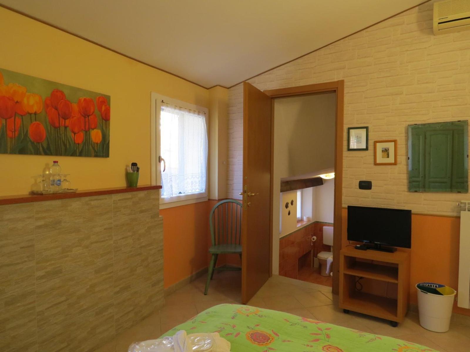 B&B Dei Doria & Suite โดลเชอักกวา ภายนอก รูปภาพ
