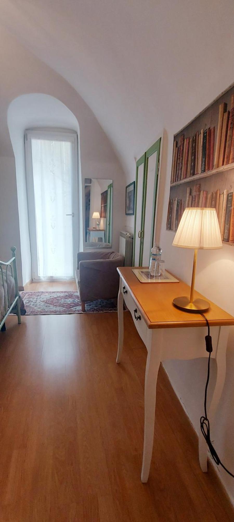 B&B Dei Doria & Suite โดลเชอักกวา ภายนอก รูปภาพ