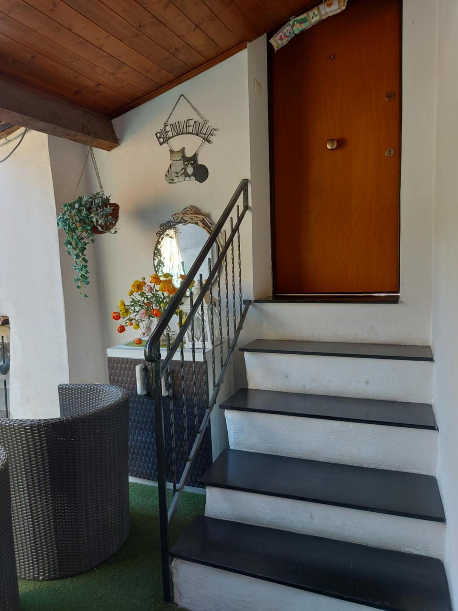 B&B Dei Doria & Suite โดลเชอักกวา ภายนอก รูปภาพ